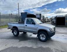 2005 Toyota Hilux 2.5 Single Cab Pickup 